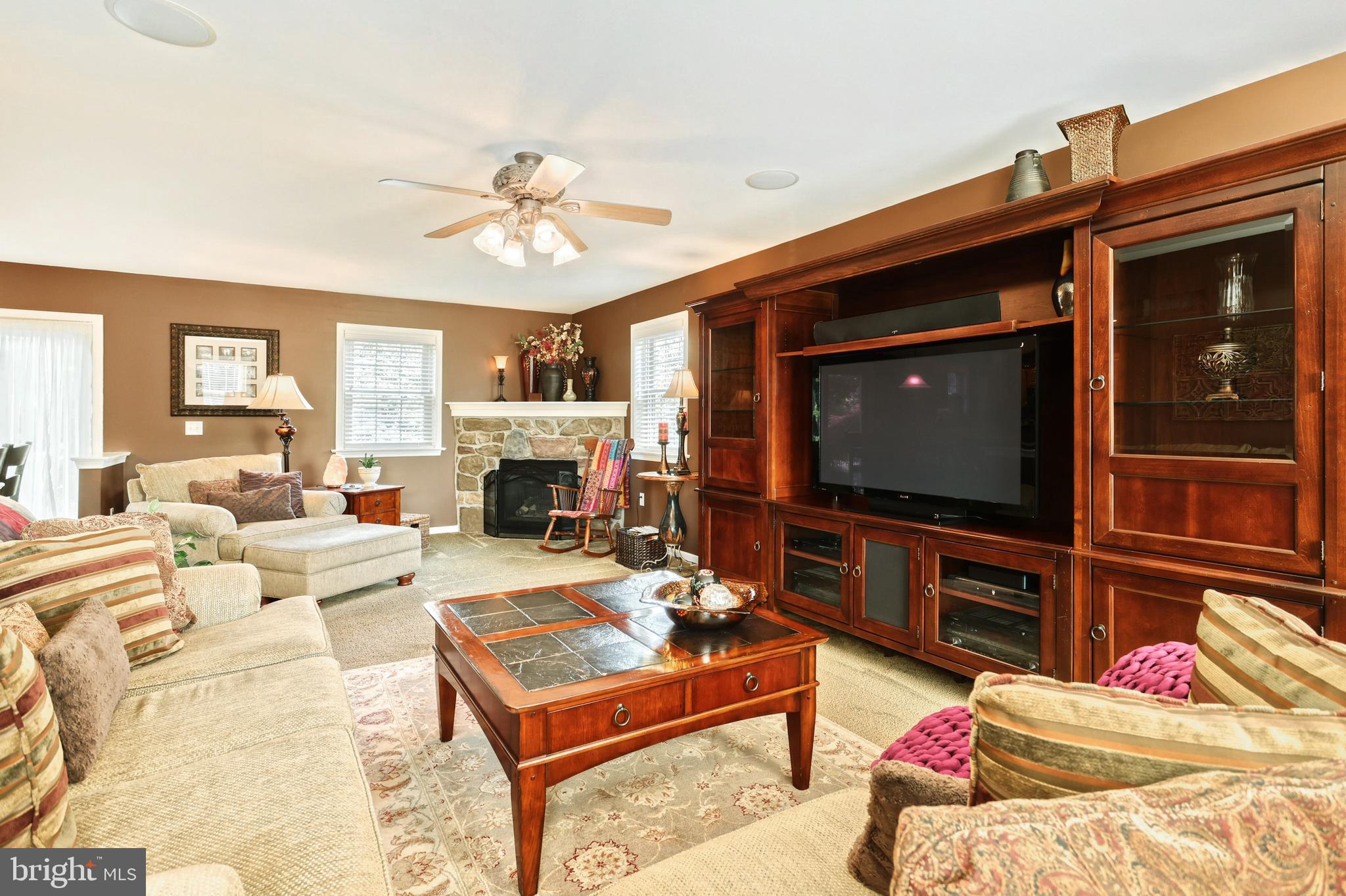 315 Olde Hickory Road Mount Wolf, PA 17347 - Photo 11 of 31 Gallery Image 11
