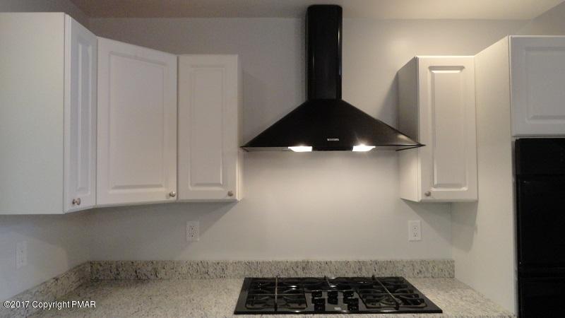 3315 Oberon Road Tobyhanna, PA 18466 - Photo 8 of 45 Gas Cooktop Gourmet Hood