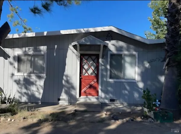 $1,600 | 110 Foothill Boulevard, Unit 6, Calistoga, CA 94515