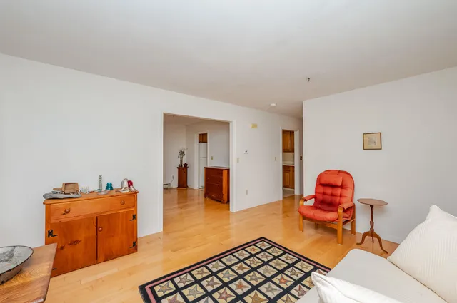 $419,000 | 142 Katie Lane, Unit 142, Dover, NH 03820