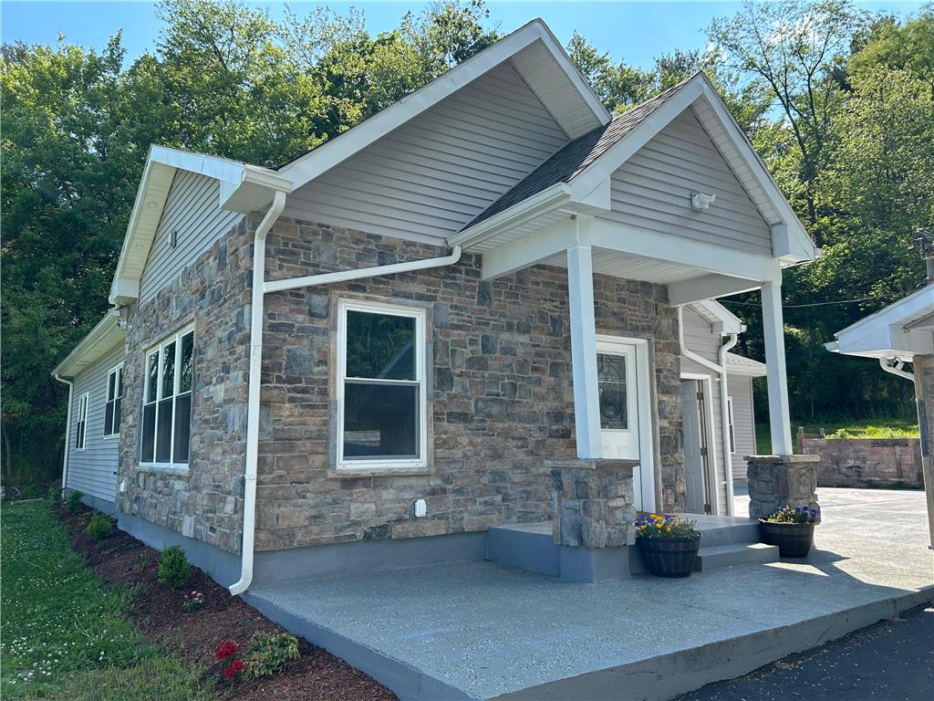 601 Fireline Road Bowmanstown, PA 18071 - Photo 2 of 40