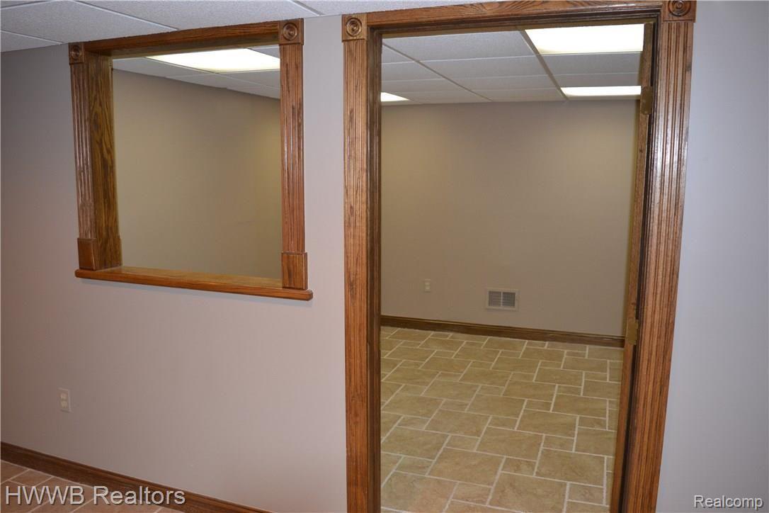 330 Camelot Way Rochester, MI 48306 - Photo 38 of 50 Workout Room