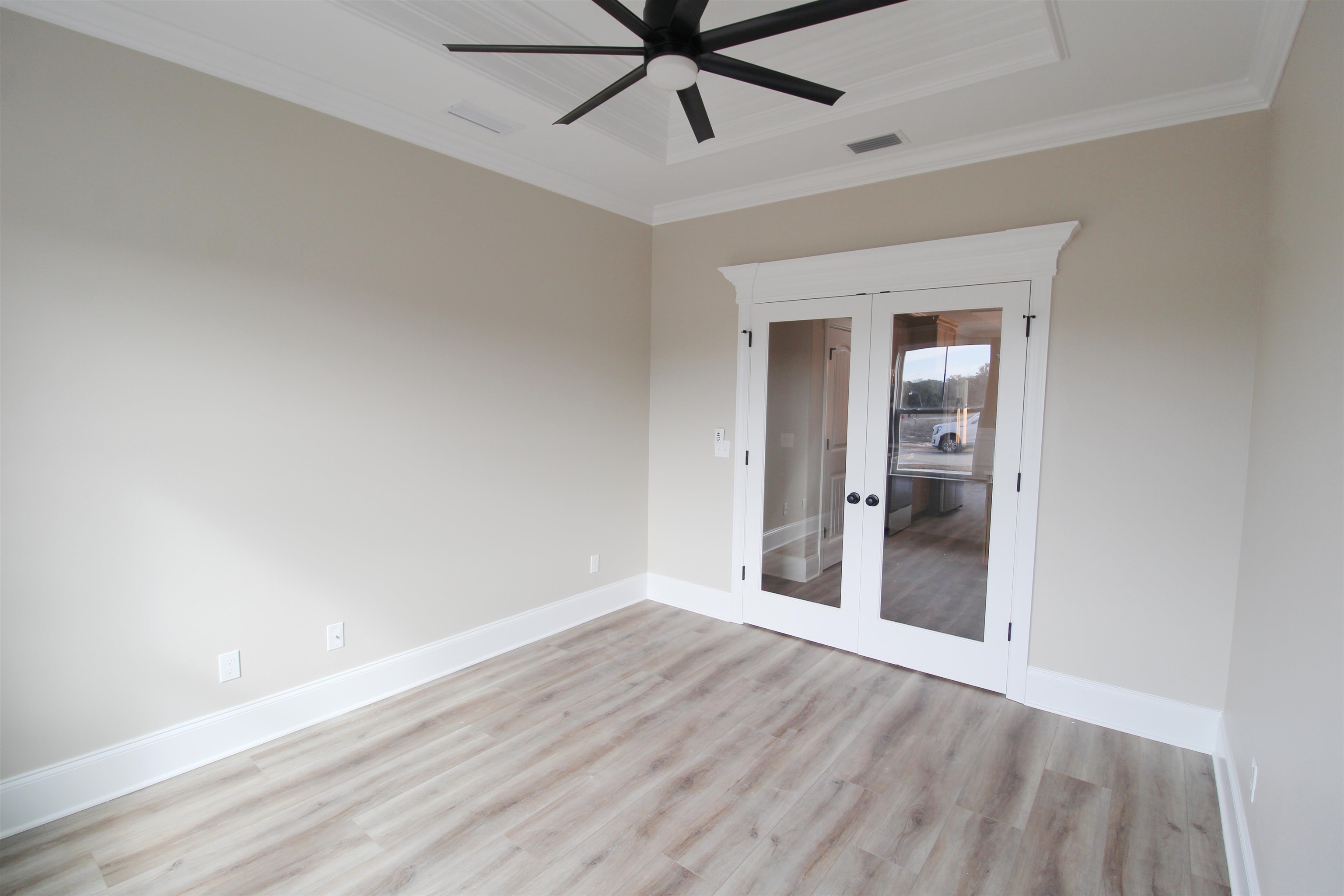 122 Divine Loop Crawfordville, FL 32327 - Photo 9 of 11