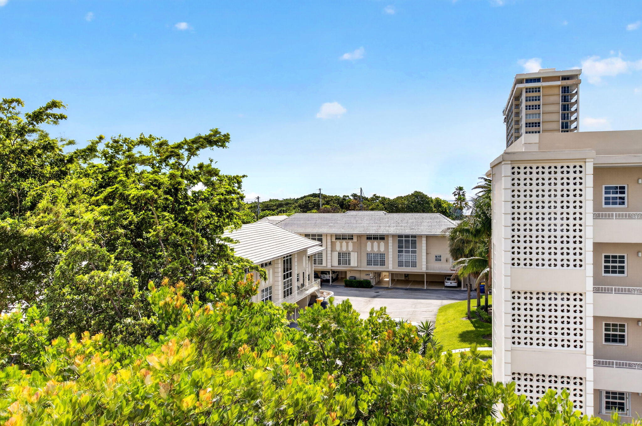 950 De Soto Road, Unit 5A Boca Raton, FL 33432 - Photo 33 of 98 32-web-or-mls-DSC_8211