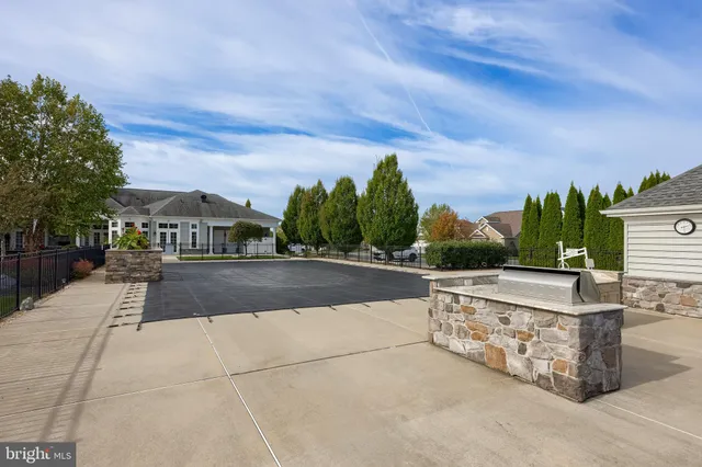 $671,600 | 600 Allegiance Drive, Lititz, PA 17543