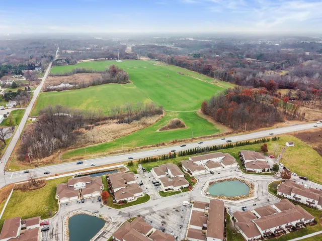 $229,000 | 147 Mallard Pointe Drive, Valparaiso, IN 46385