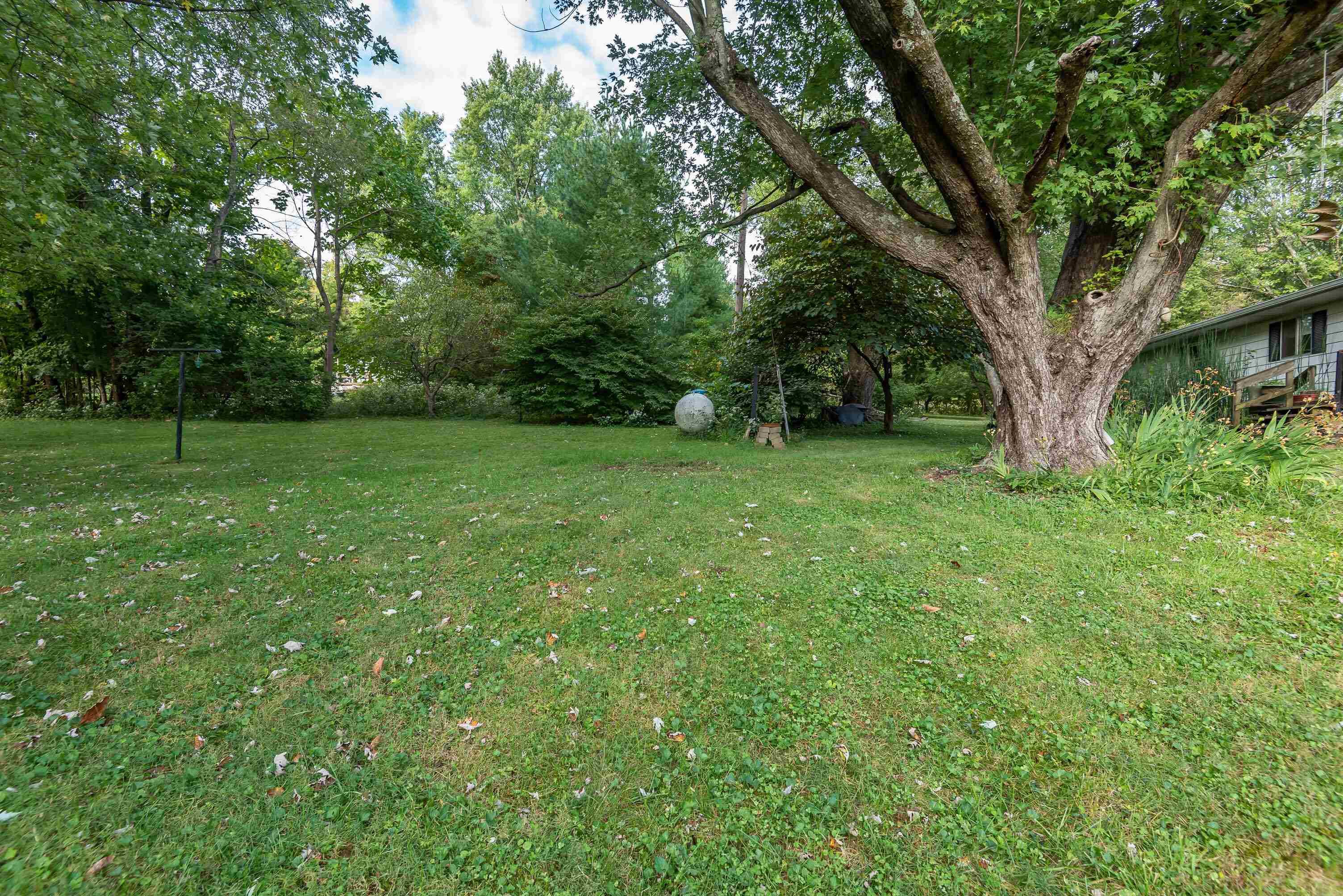 7465 Zikes Road South Bloomington, IN 47401 - Photo 28 of 30 Gallery Image 28