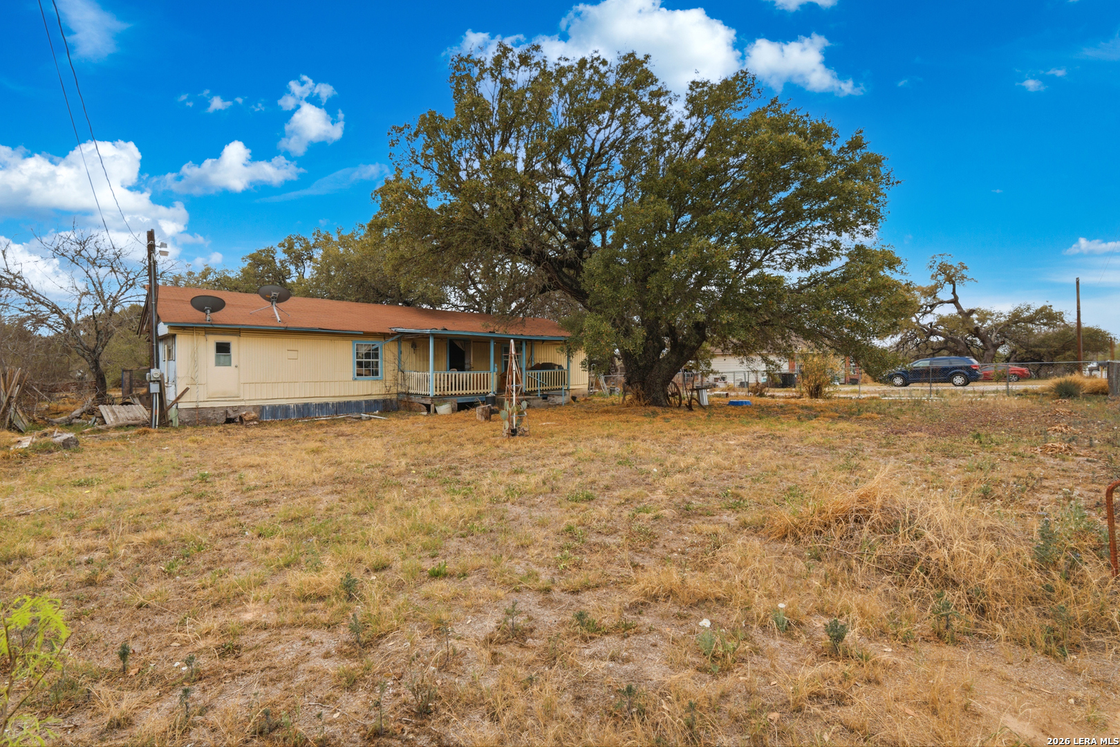 7682 West Dixon Road Somerset, TX 78069 - Photo 3 of 18