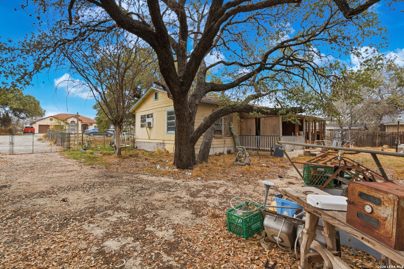 7682 West Dixon Road Somerset, TX 78069 - Photo 4 of 18