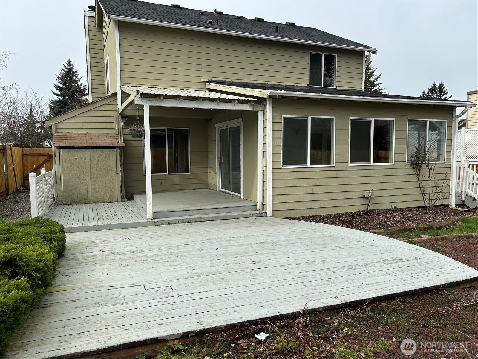 17832 114th Place Southeast Renton, WA 98055 - Photo 9 of 20 a front view of a house