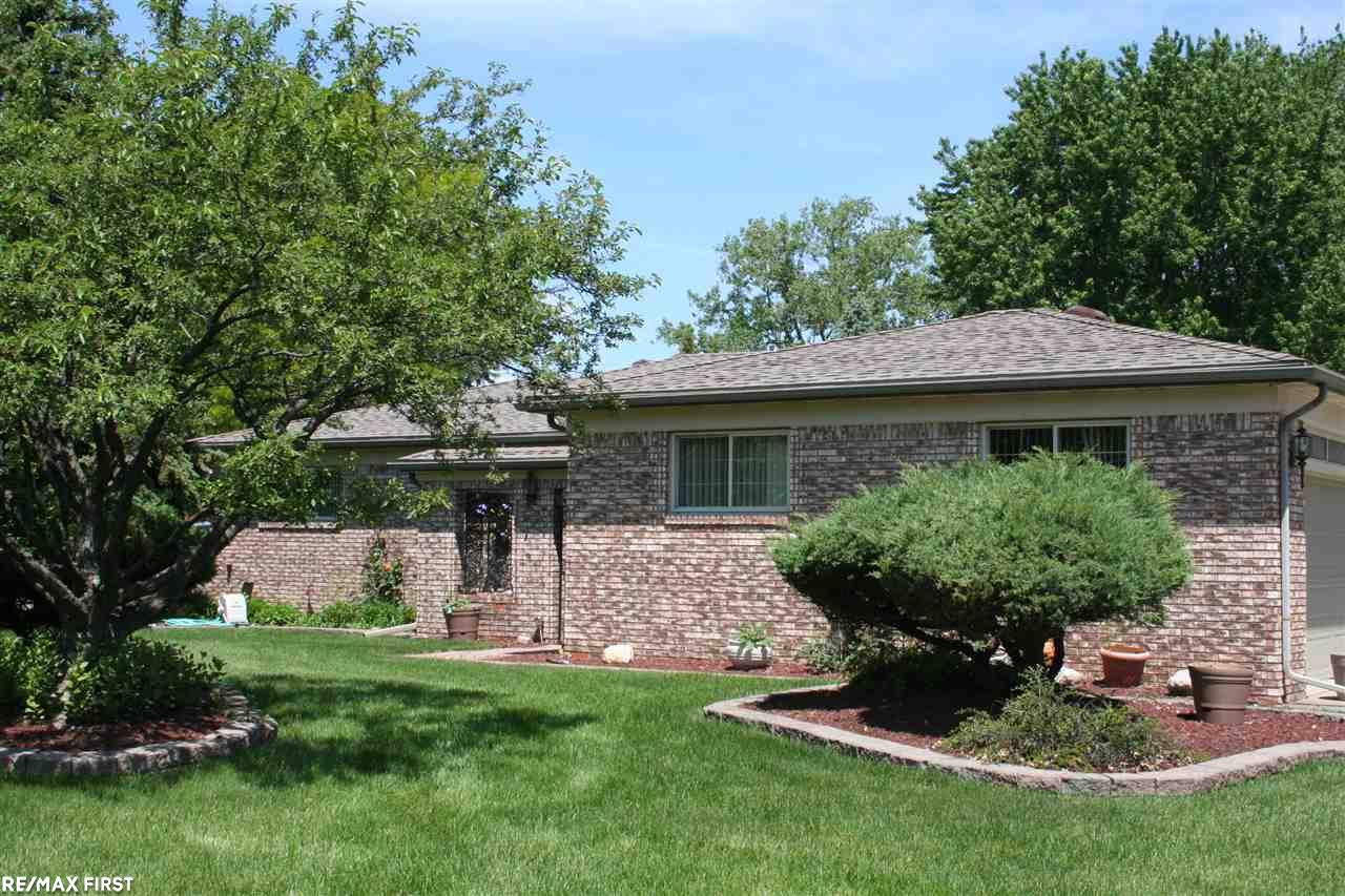 3541 Leason Road Sterling Heights, MI 48310 - Photo 6 of 44