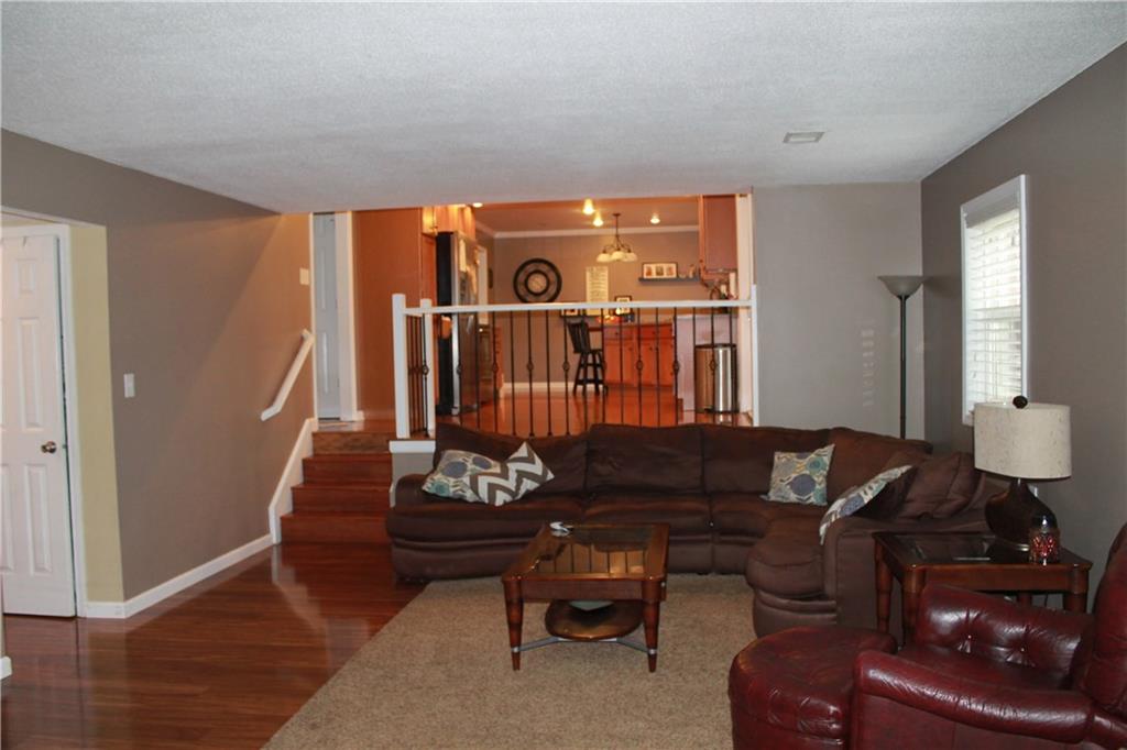 6930 Five Points Road Indianapolis, IN 46259 - Photo 7 of 17 Gallery Image 7