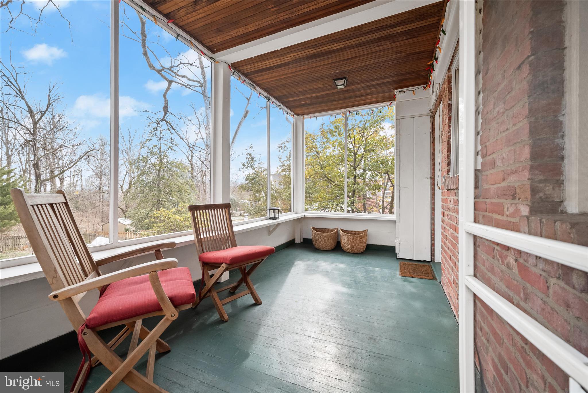 6715 Queens Chapel Road University Park, MD 20782 - Photo 4 of 51 Enclosed porch