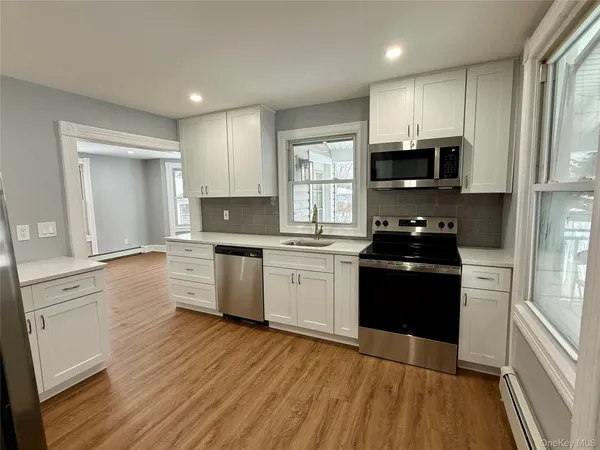 $4,200 | 45 Garfield Street, Bay Shore, NY 11706