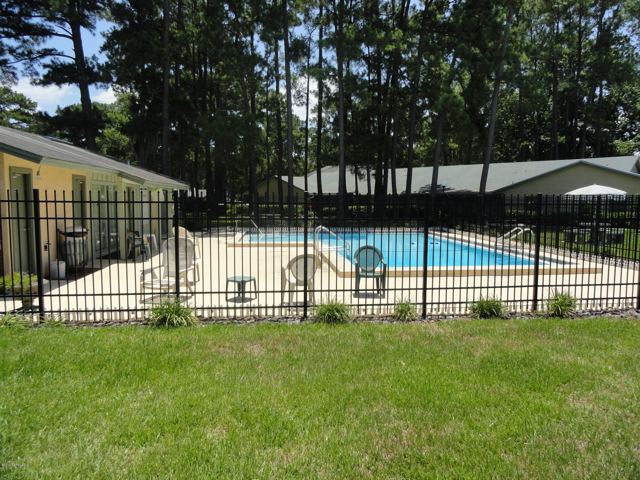 1278 The Grove Road, Unit 57 Orange Park, FL 32073 - Photo 27 of 31 COMMUNITY POOL