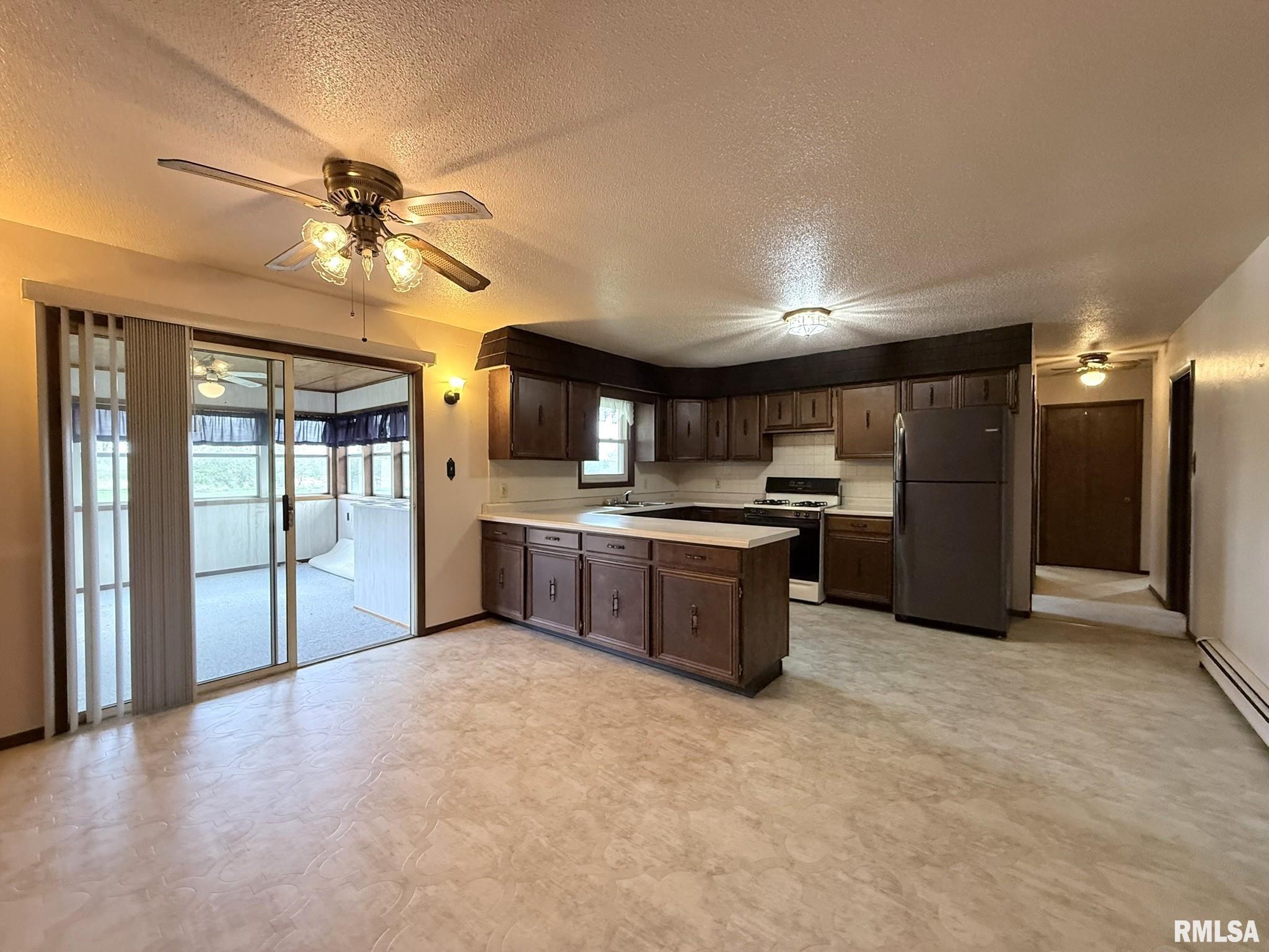 1195 Eiker Road Knoxville, IL 61448 - Photo 20 of 48