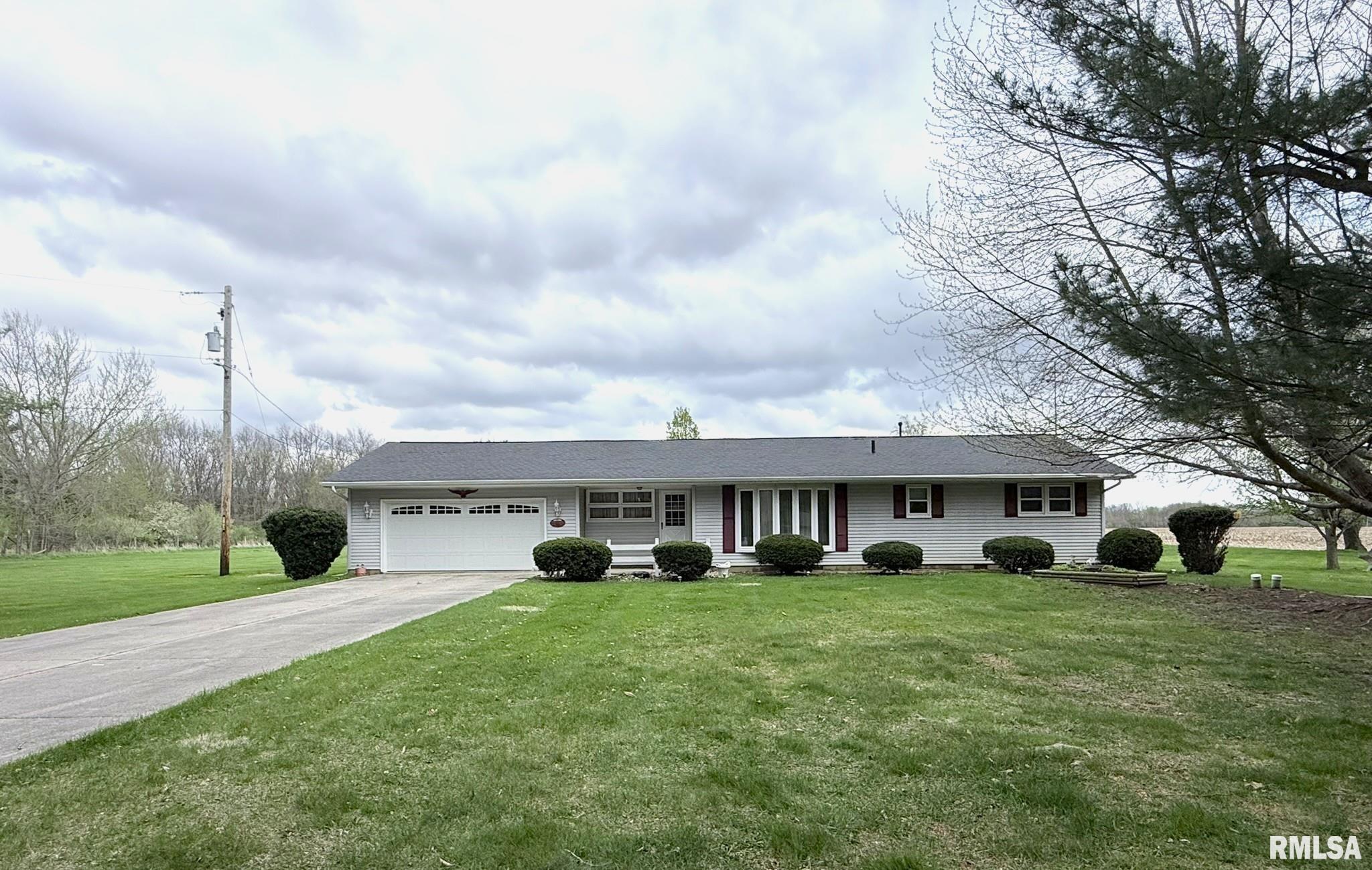 1195 Eiker Road Knoxville, IL 61448 - Photo 2 of 48