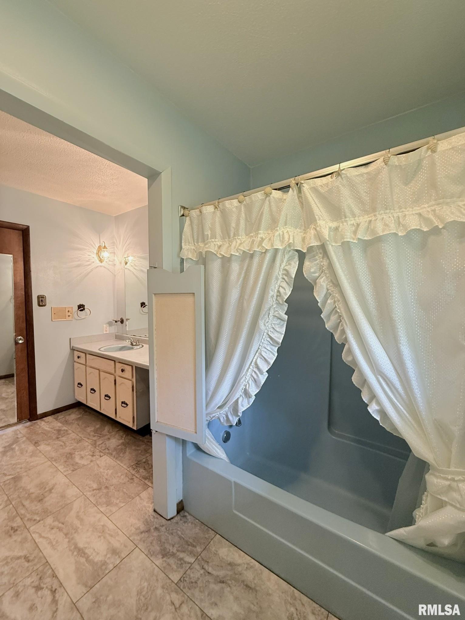 1195 Eiker Road Knoxville, IL 61448 - Photo 35 of 48