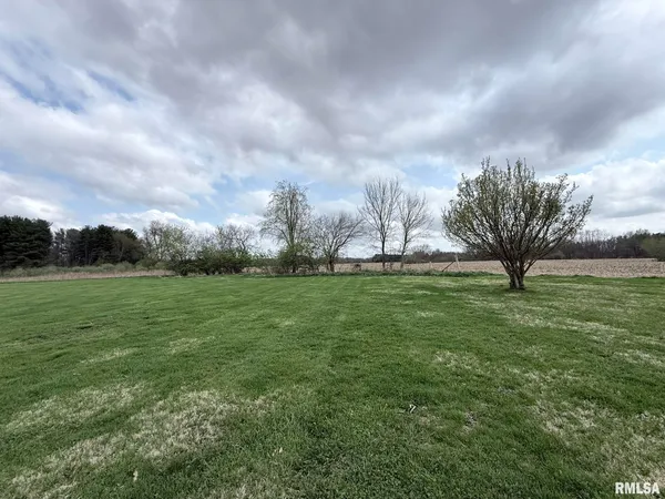 $230,000 | 1195 Eiker Road, Knoxville, IL 61448