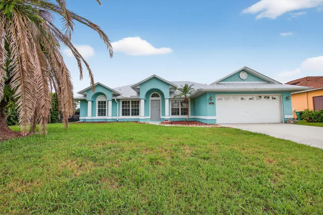 $405,000 | 865 Southwest Abingdon Avenue, Port St. Lucie, FL 34953