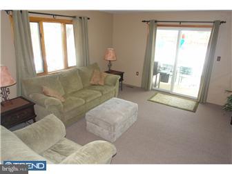 30 Compton Way Hamilton, NJ 08690 - Photo 6 of 12 Gallery Image 6