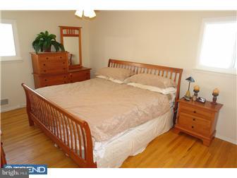 30 Compton Way Hamilton, NJ 08690 - Photo 10 of 12 Gallery Image 10