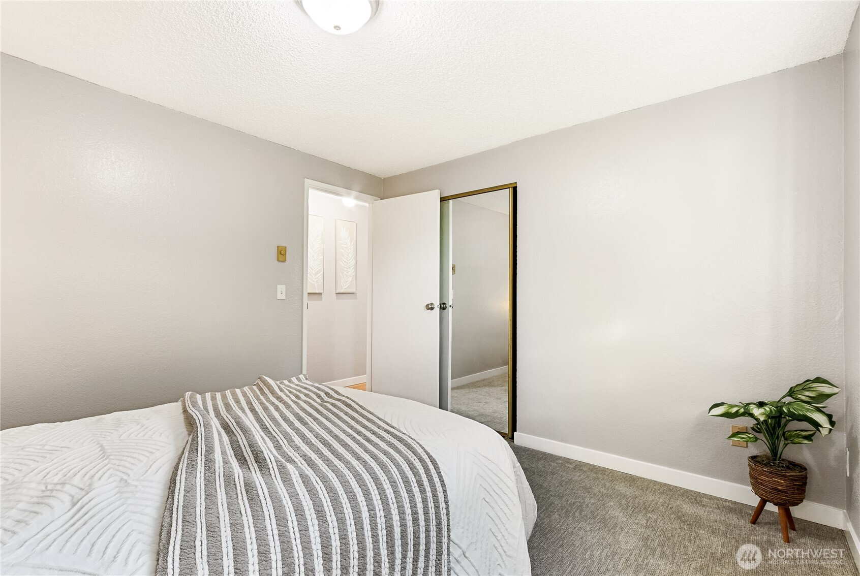 820 Cady Road, Unit B101 Everett, WA 98203 - Photo 15 of 31