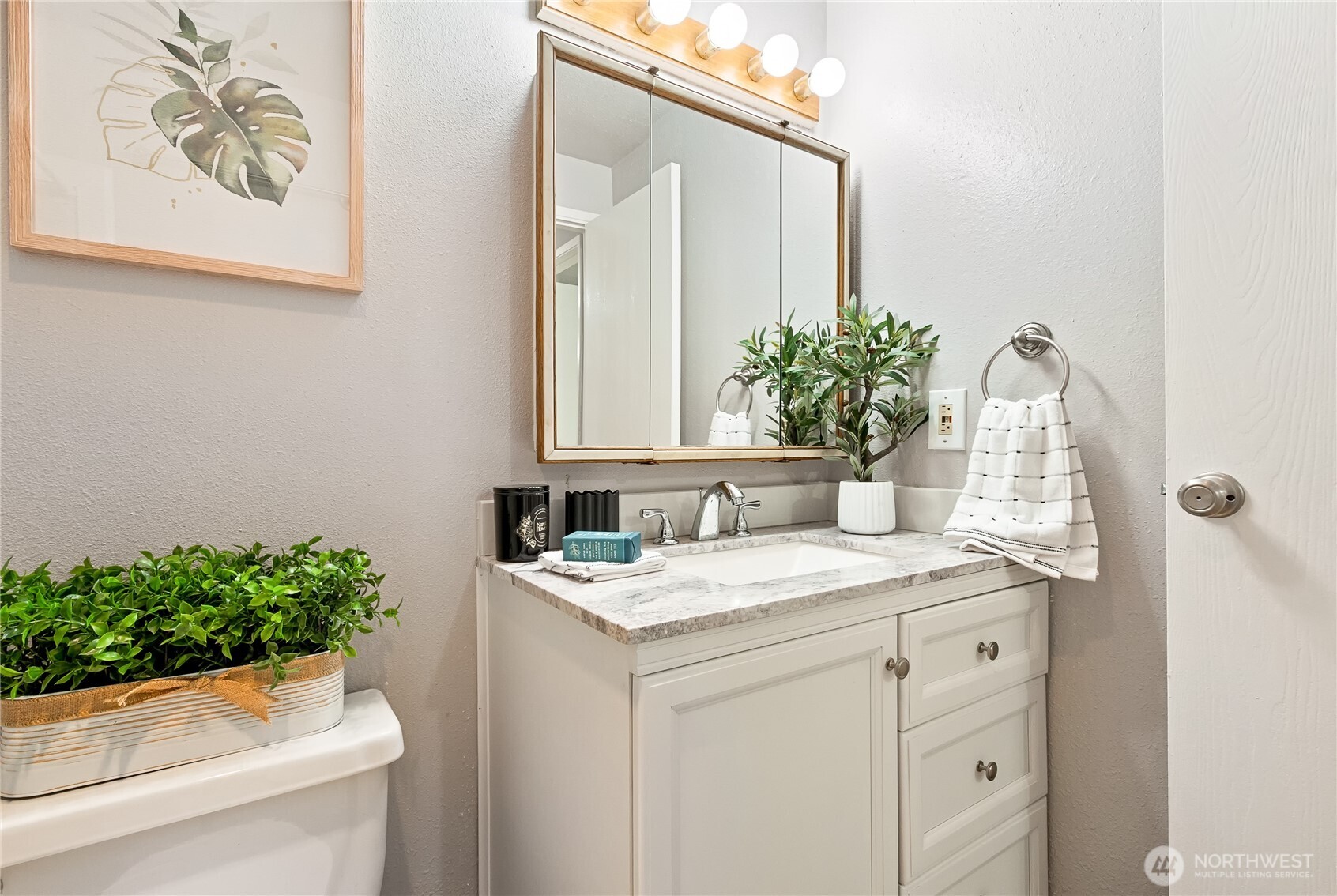 820 Cady Road, Unit B101 Everett, WA 98203 - Photo 17 of 31