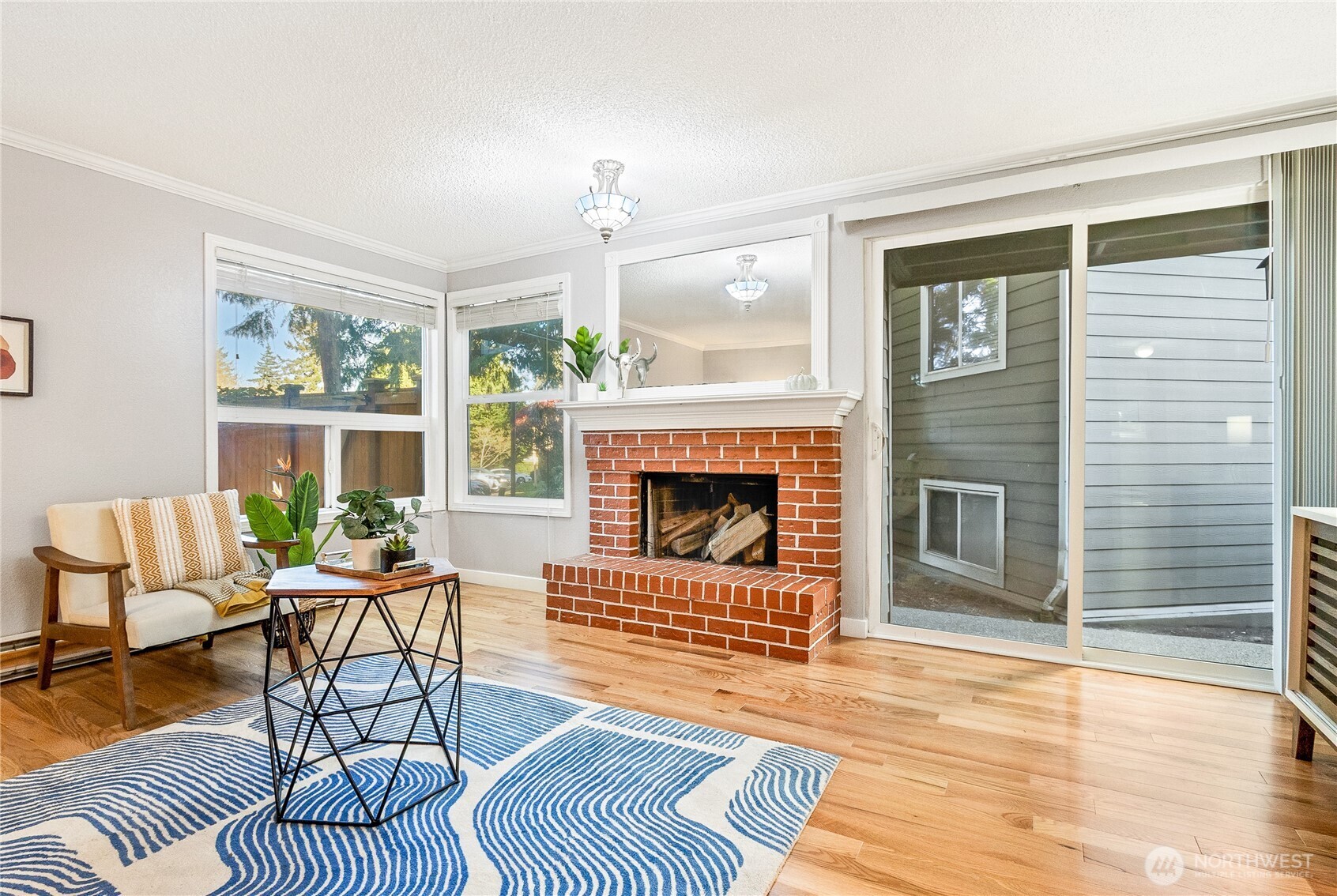 820 Cady Road, Unit B101 Everett, WA 98203 - Photo 4 of 31