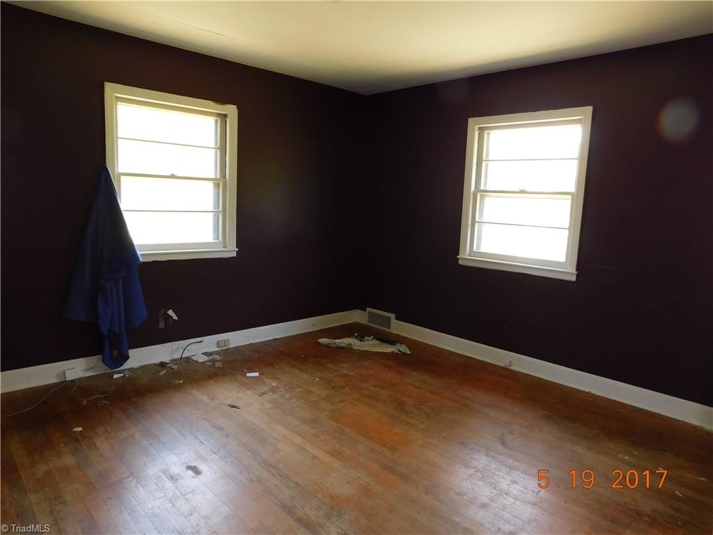3501 Pine Valley Road High Point, NC 27265 - Photo 14 of 27