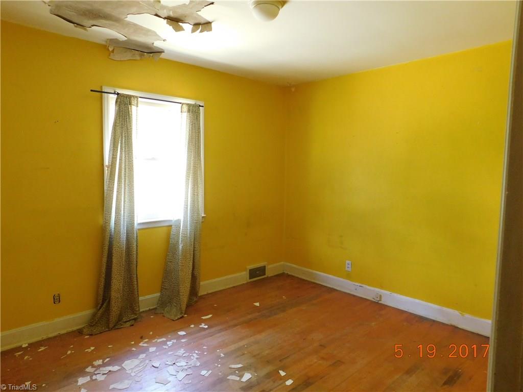 3501 Pine Valley Road High Point, NC 27265 - Photo 16 of 27