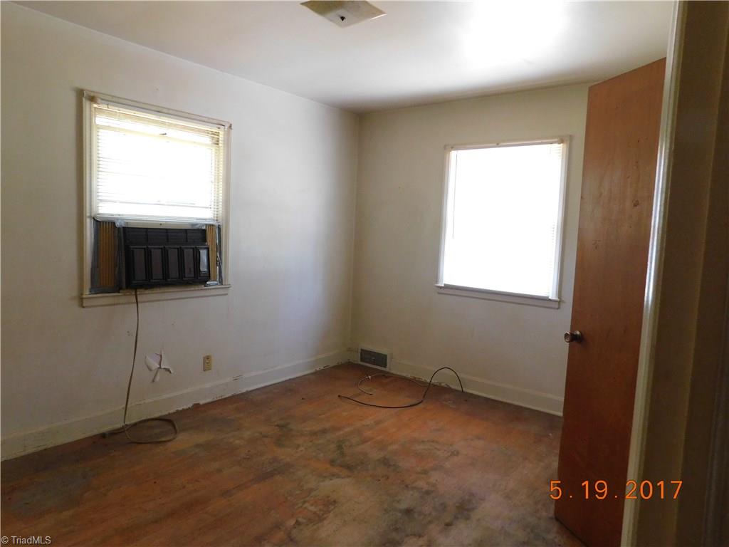 3501 Pine Valley Road High Point, NC 27265 - Photo 19 of 27