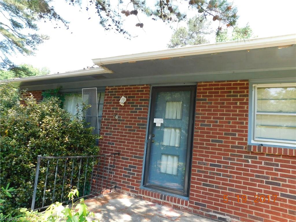 3501 Pine Valley Road High Point, NC 27265 - Photo 3 of 27