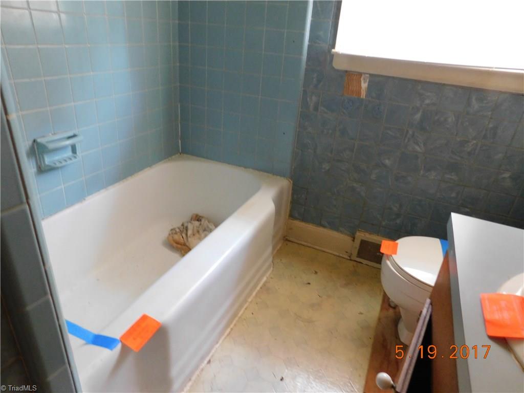 3501 Pine Valley Road High Point, NC 27265 - Photo 21 of 27