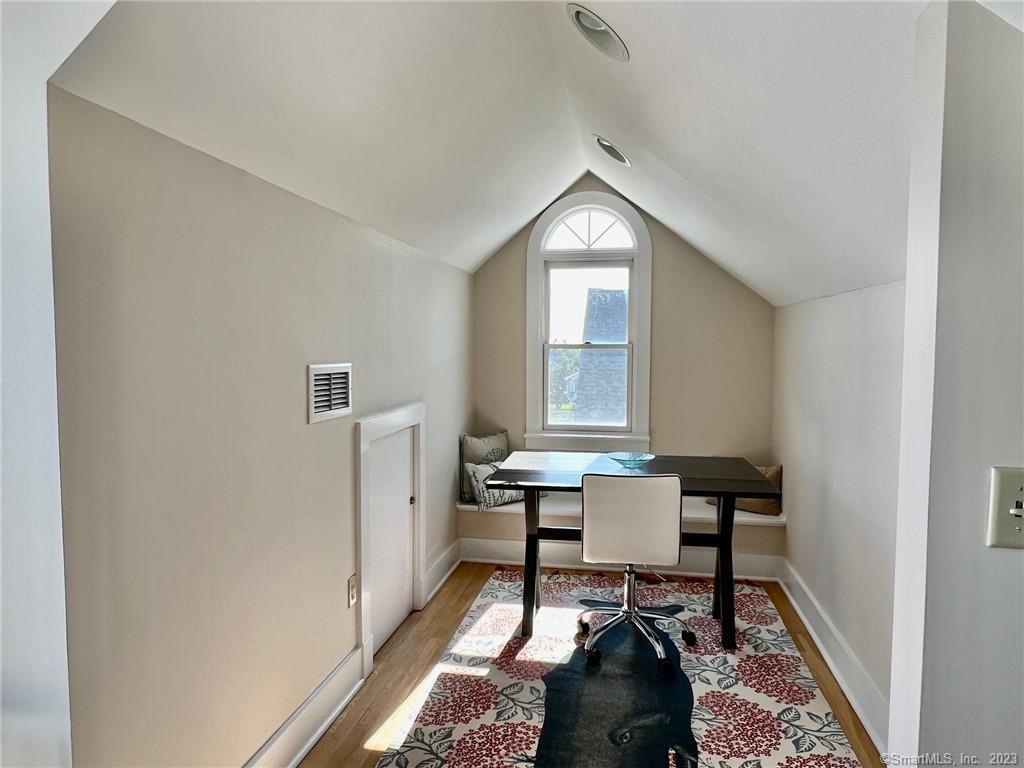 146 Middle Beach Road Madison, CT 06443 - Photo 21 of 26