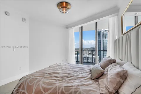 $1,700,000 | 3101 South Ocean Drive, Unit 2605, Hollywood, FL 33019