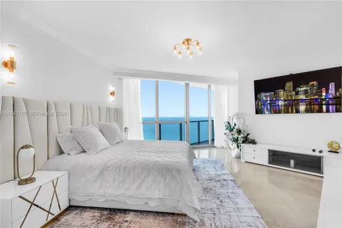 $1,700,000 | 3101 South Ocean Drive, Unit 2605, Hollywood, FL 33019