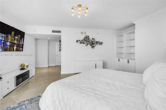 $1,800,000 | 3101 South Ocean Drive, Unit 2605, Hollywood, FL 33019