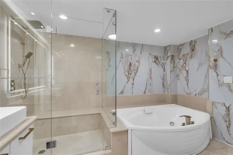 $1,700,000 | 3101 South Ocean Drive, Unit 2605, Hollywood, FL 33019