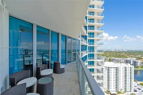 $1,700,000 | 3101 South Ocean Drive, Unit 2605, Hollywood, FL 33019