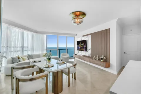 $1,700,000 | 3101 South Ocean Drive, Unit 2605, Hollywood, FL 33019