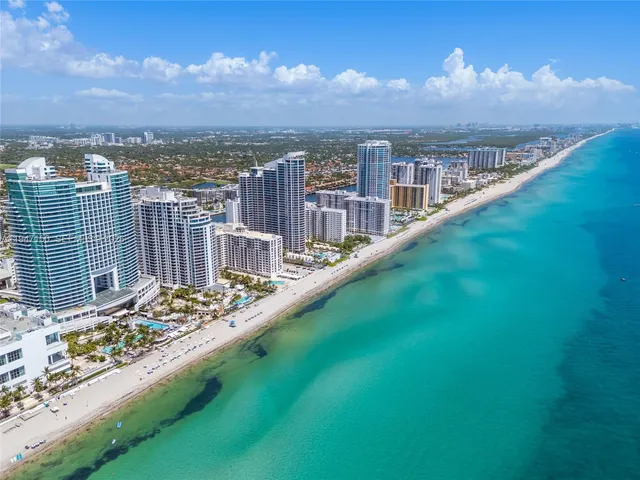 $1,800,000 | 3101 South Ocean Drive, Unit 2605, Hollywood, FL 33019