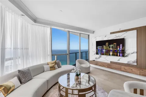 $1,700,000 | 3101 South Ocean Drive, Unit 2605, Hollywood, FL 33019