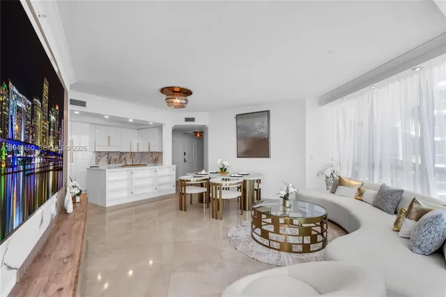 $1,800,000 | 3101 South Ocean Drive, Unit 2605, Hollywood, FL 33019