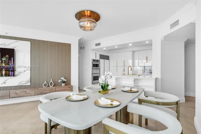 $1,800,000 | 3101 South Ocean Drive, Unit 2605, Hollywood, FL 33019