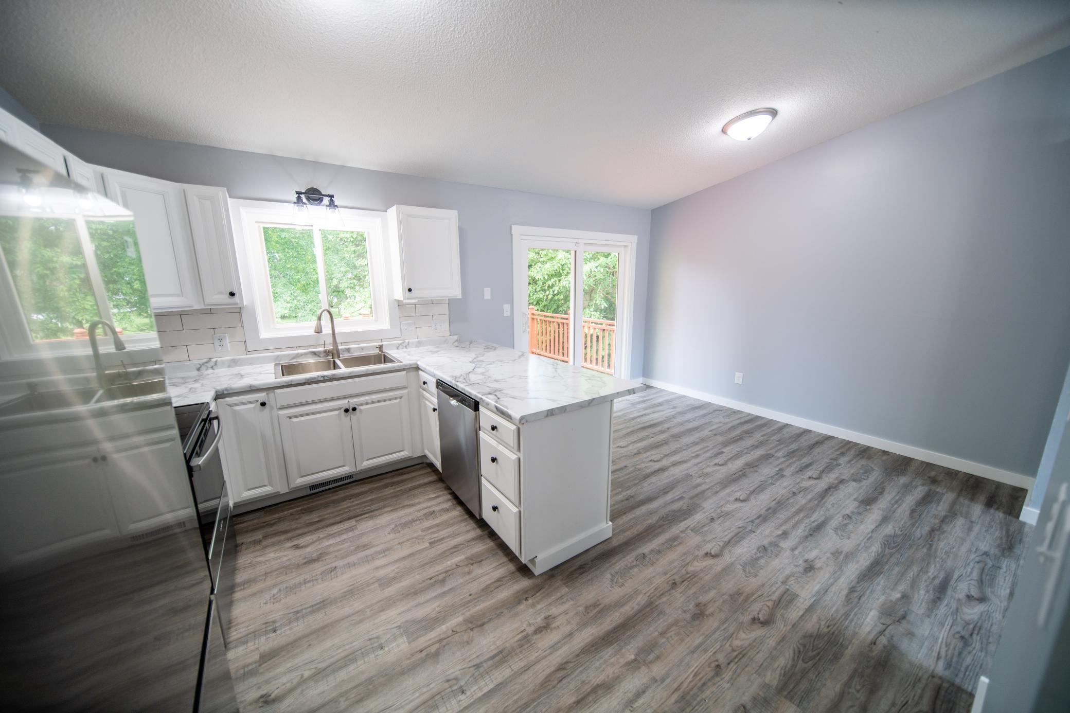 2423 59th Street Northwest Rochester, MN 55901 - Photo 17 of 52
