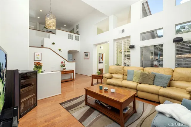 $1,355,000 | 28685 Morning Dew Way, Yorba Linda, CA 92887