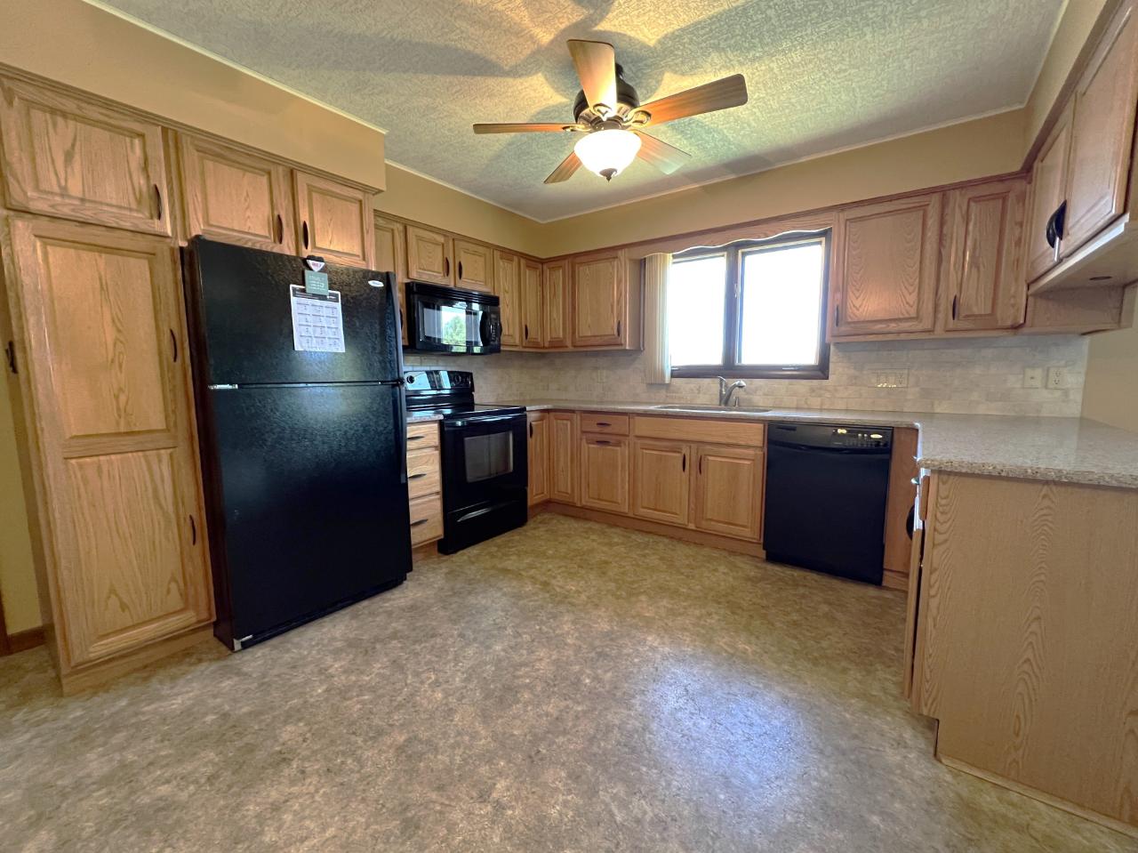 635 Wisconsin Avenue Rhinelander, WI 54501 - Photo 11 of 63 Gallery Image 11