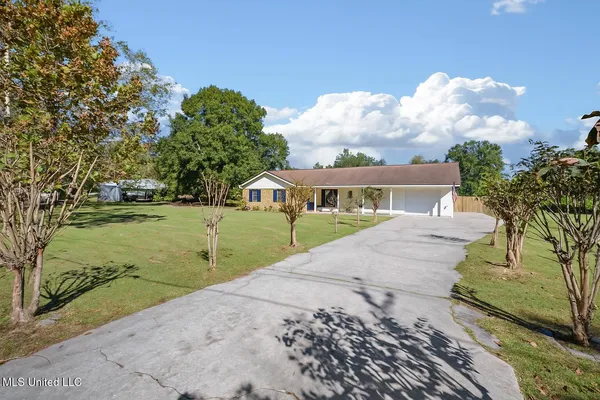 $289,900 | 7605 Methodist Church Road, Moss Point, MS 39562