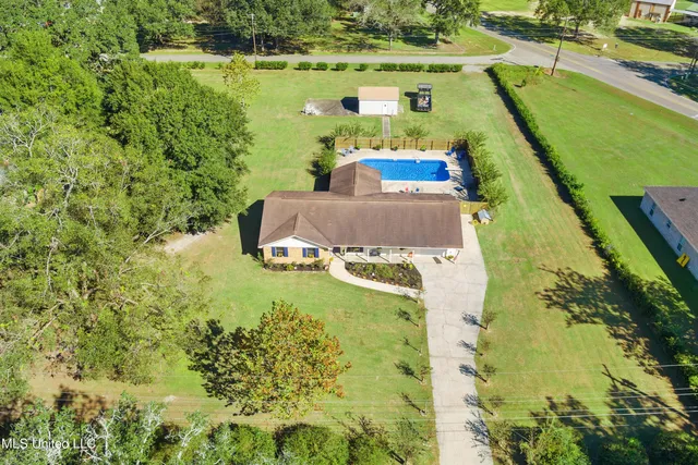 $269,900 | 7605 Methodist Church Road, Moss Point, MS 39562